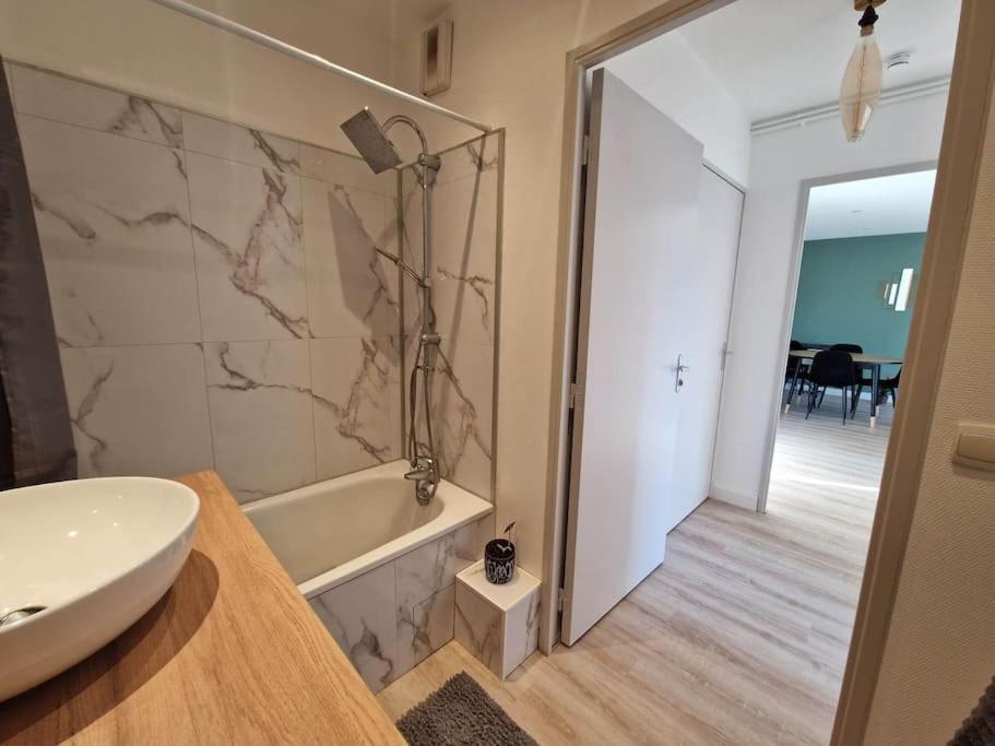 Appartement Cosy Oloron, Aux Pieds Des Pyrenees Et De L'Atlantique! Экстерьер фото